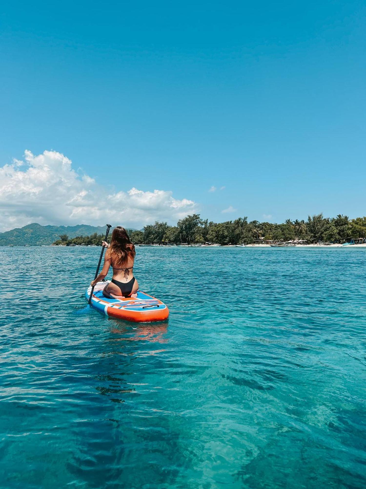 Tipsea Turtle Gili Air Hotel Exterior photo